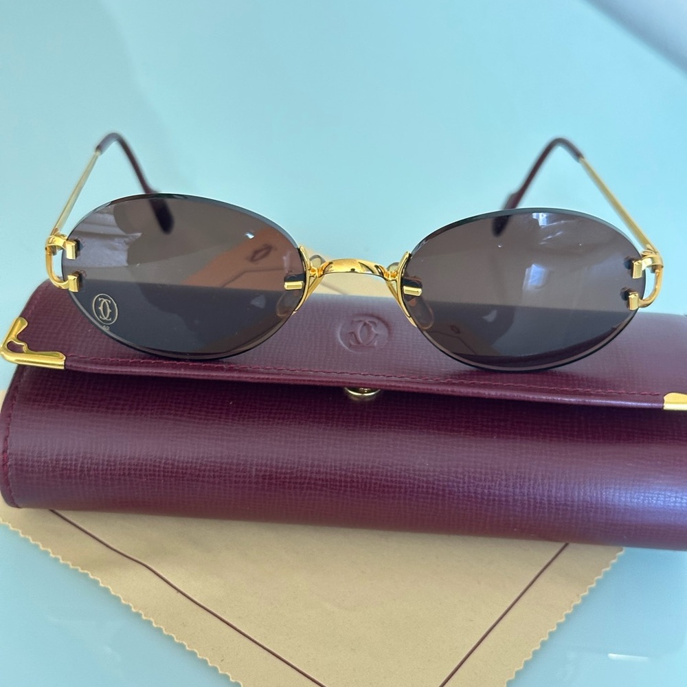 Vintage Cartier Oval Sunglasses 18k gold plated. - Picture 2 of 16